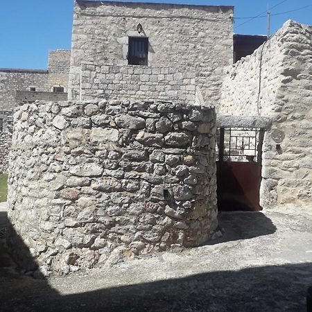 Вилла Πέτρινο Σπίτι-Stone House Кита Экстерьер фото